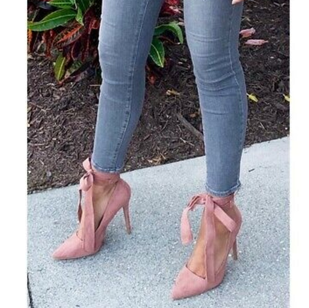 Qupid Pointy Toe Lace Up Heels